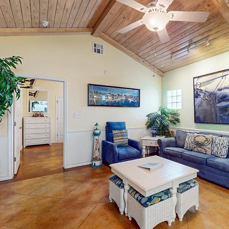 Апартаменты Sail Away At Pirate'S Bay Unit 113 Порт-Аранзас Экстерьер фото