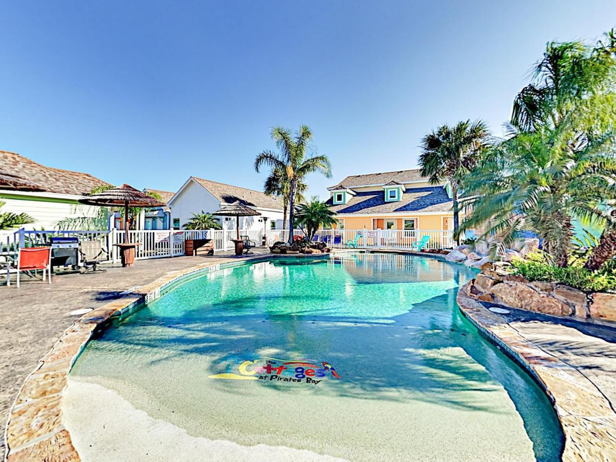 Апартаменты Sail Away At Pirate'S Bay Unit 113 Порт-Аранзас Экстерьер фото