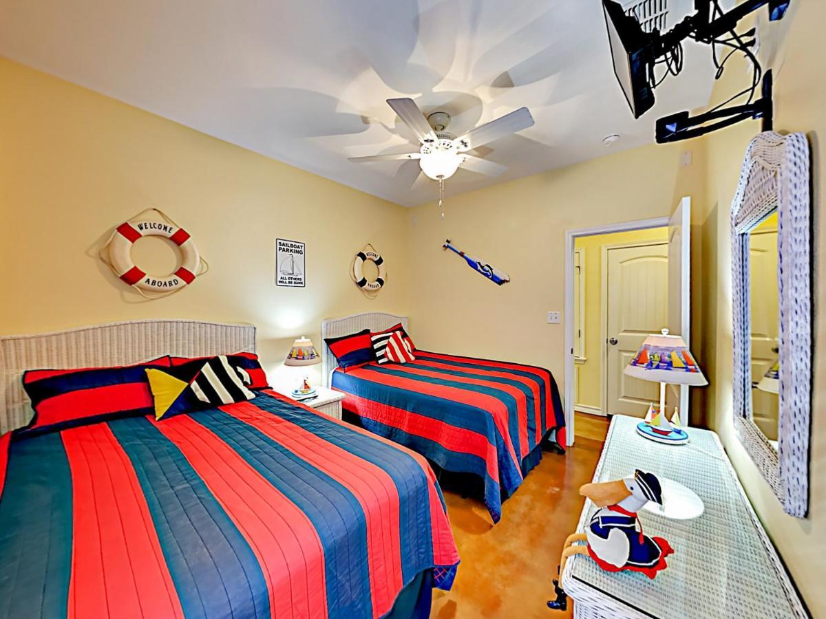 Апартаменты Sail Away At Pirate'S Bay Unit 113 Порт-Аранзас Экстерьер фото